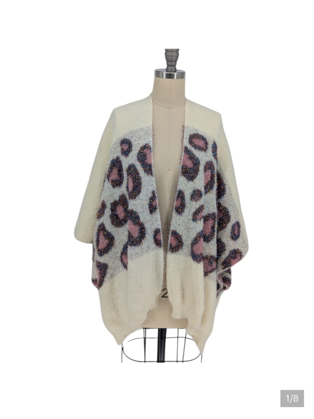 ROFFE NWOT Cozy Cream Leopard Print Open-Front Sweater